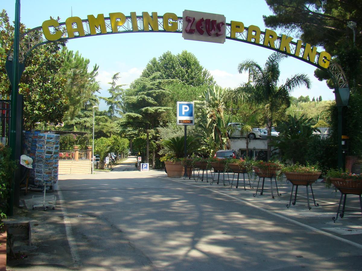 Camping Zeus Pompei Exterior foto